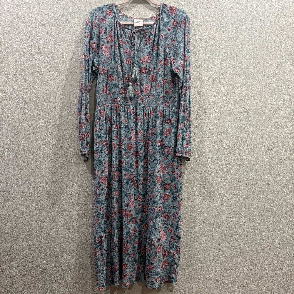 Knox Rose Blue Floral Long Sleeve Smocked Midi Dress